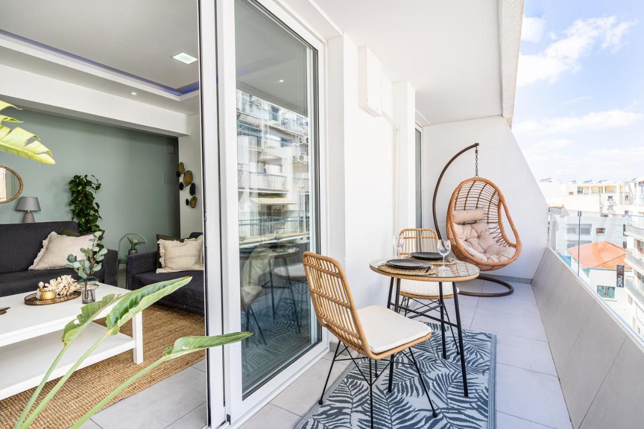 Beach Daze 1-Br Apt By Finikoudes Beach Λάρνακα Εξωτερικό φωτογραφία